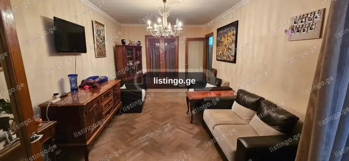 ქირავდება 2 ოთახიანი ბინა საბურთალოზე